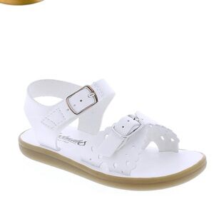 Footmates eco Ariel sandals size 6